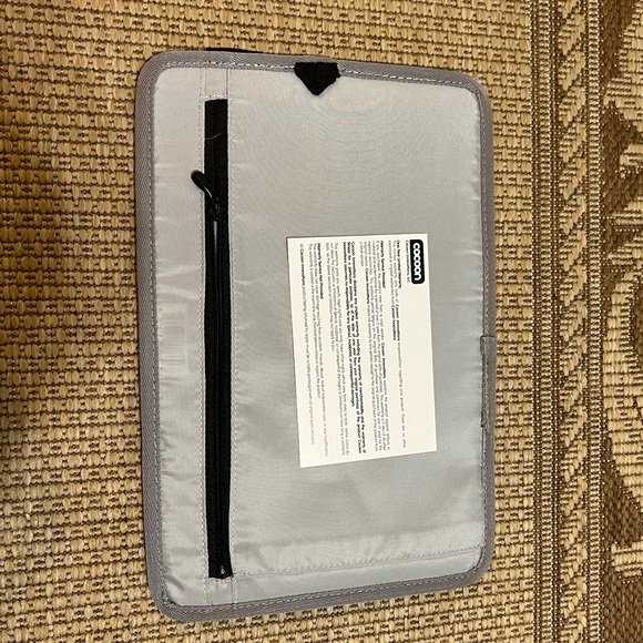 EUC Grid-It cocoon cord organizer - Picture 3 of 3